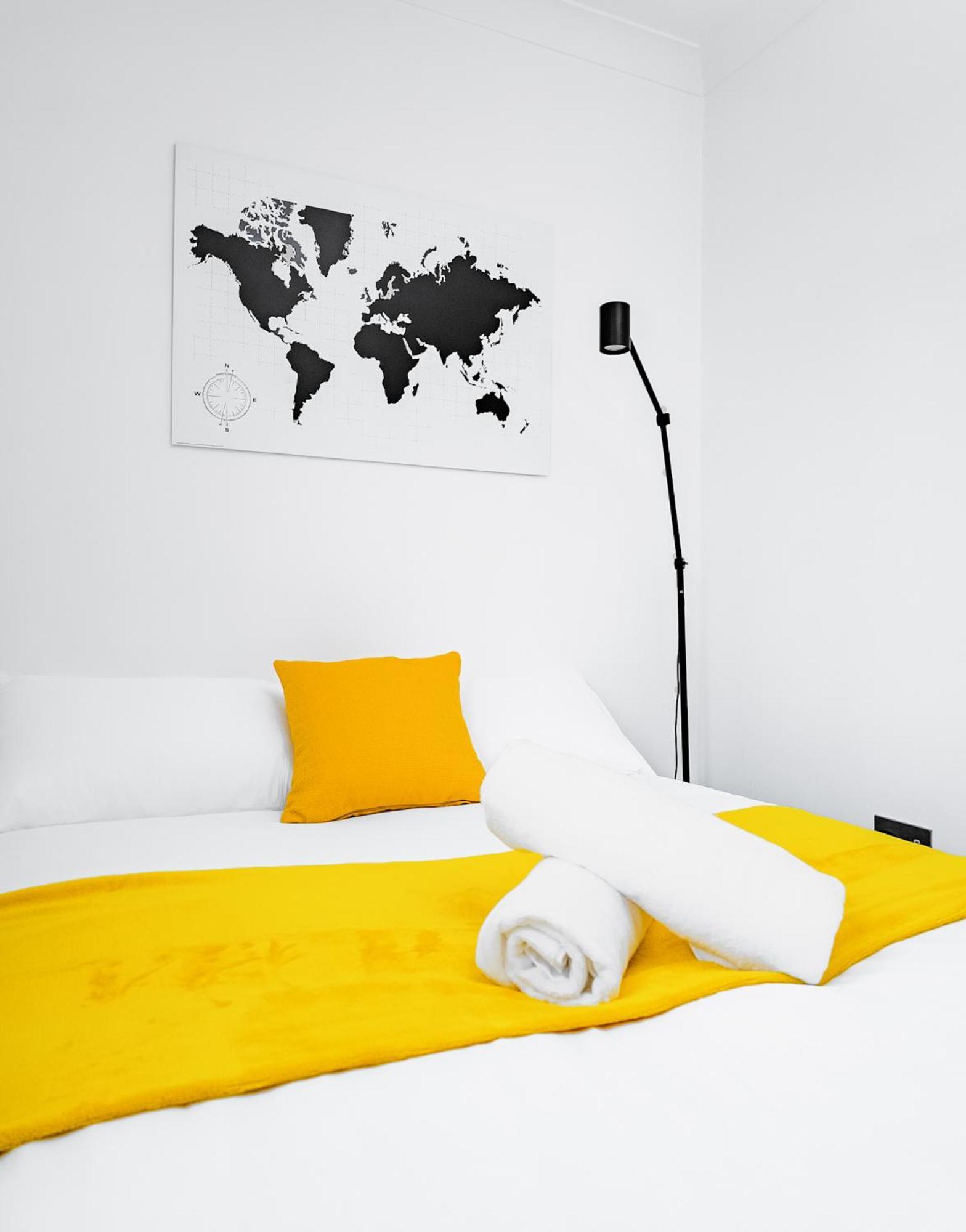 Charming London Home, Opp Arnos Grove Underground Station, Parking New Southgate エクステリア 写真