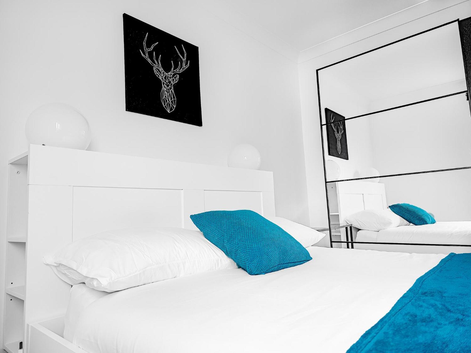 Charming London Home, Opp Arnos Grove Underground Station, Parking New Southgate エクステリア 写真